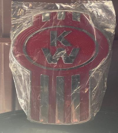 EMBLEMA KW

										-