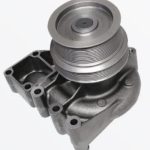 RD774899 BOMBA DE AGUA PARA ISX CON POLEA DE 12 LINEAS 

										-